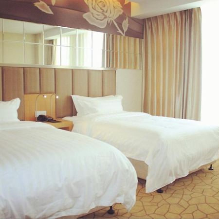 Отель Metropolo Shenyang Wanda Plaza-Beiyi Road Экстерьер фото